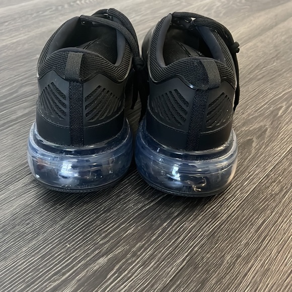 Worn once Prada rubber knit sneaker - Picture 3 of 5